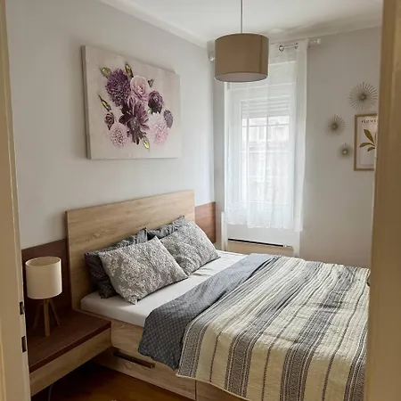 Manila Apartment Белград Екстериор снимка
