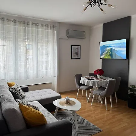 Manila Apartment Белград Екстериор снимка